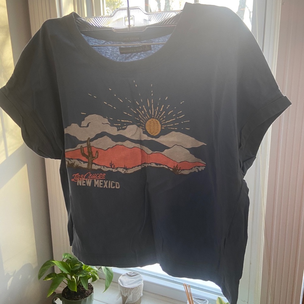 Cropped t-shirt